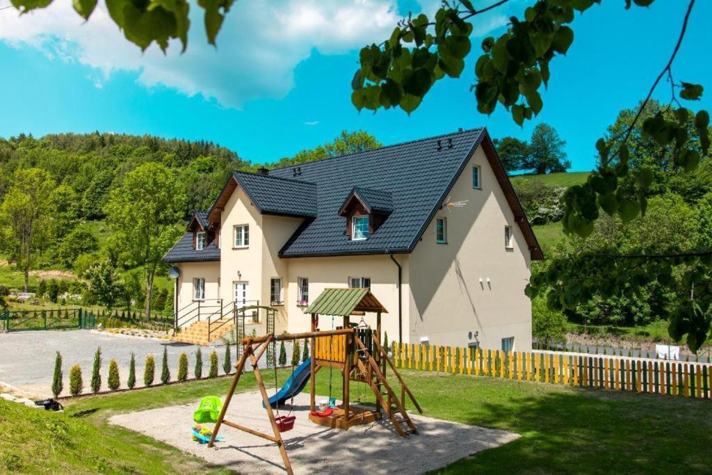 Roza Sudetow Apartamenty Duszniki Zdroj Ngoại thất bức ảnh